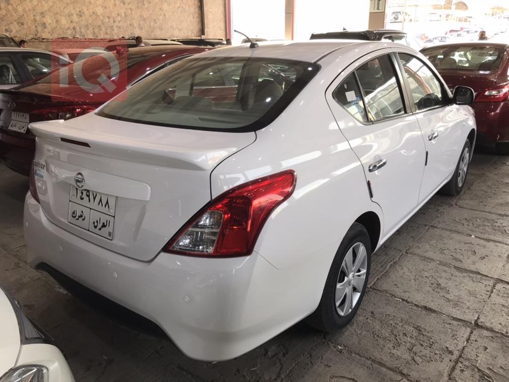 Nissan Sunny